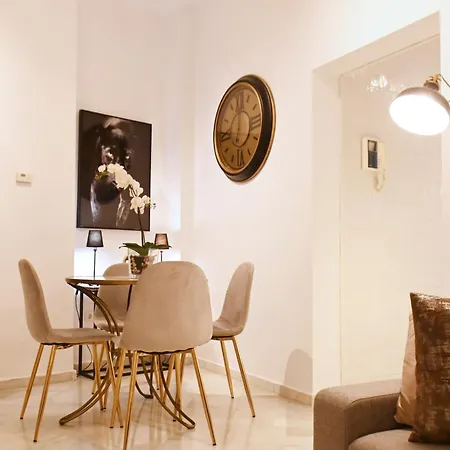 Tu Casa Con Patio En La Alameda Appartamento