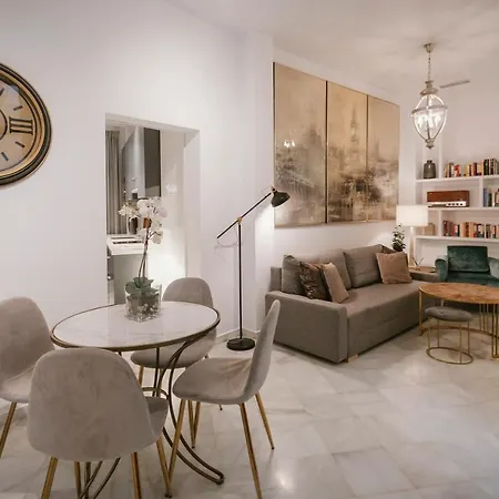 Tu Casa Con Patio En La Alameda Apartment Seville